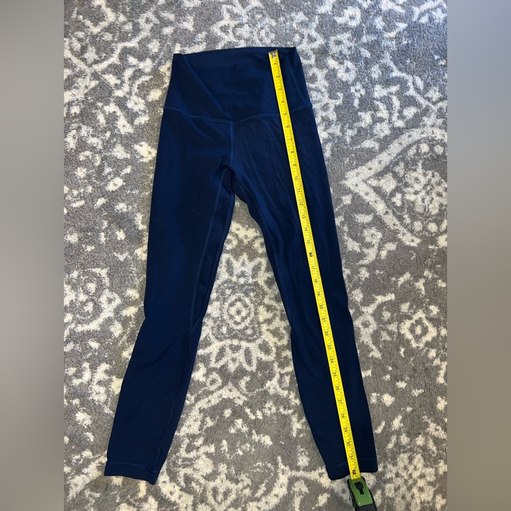 Lululemon Athletica below calf tights turquoise size 4